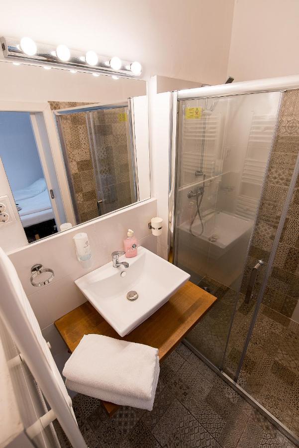 Ultra Central Bohemian Apartment 1 Клуж-Напока Екстериор снимка